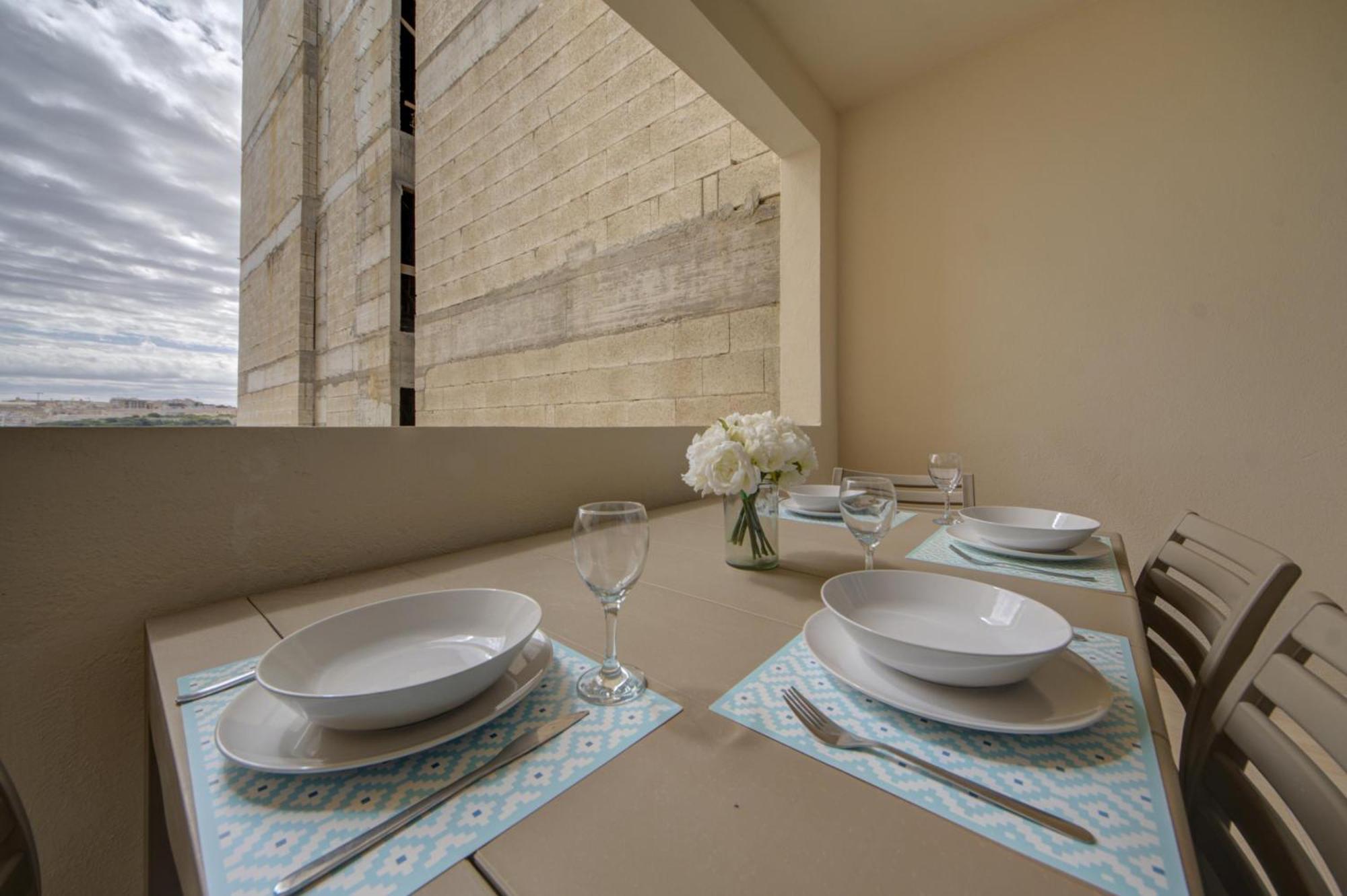 Sapphire Residences - Sliema 2 Bedroom Apartments With Views By Shortletsmalta Экстерьер фото