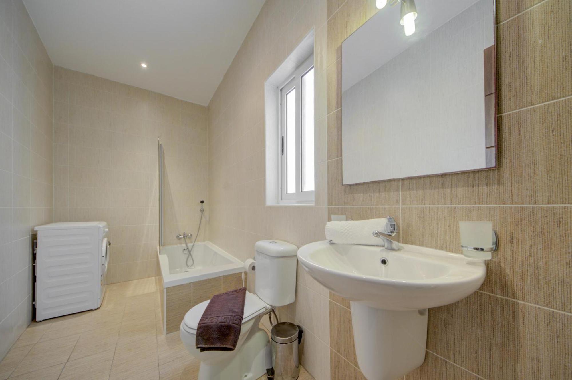 Sapphire Residences - Sliema 2 Bedroom Apartments With Views By Shortletsmalta Экстерьер фото